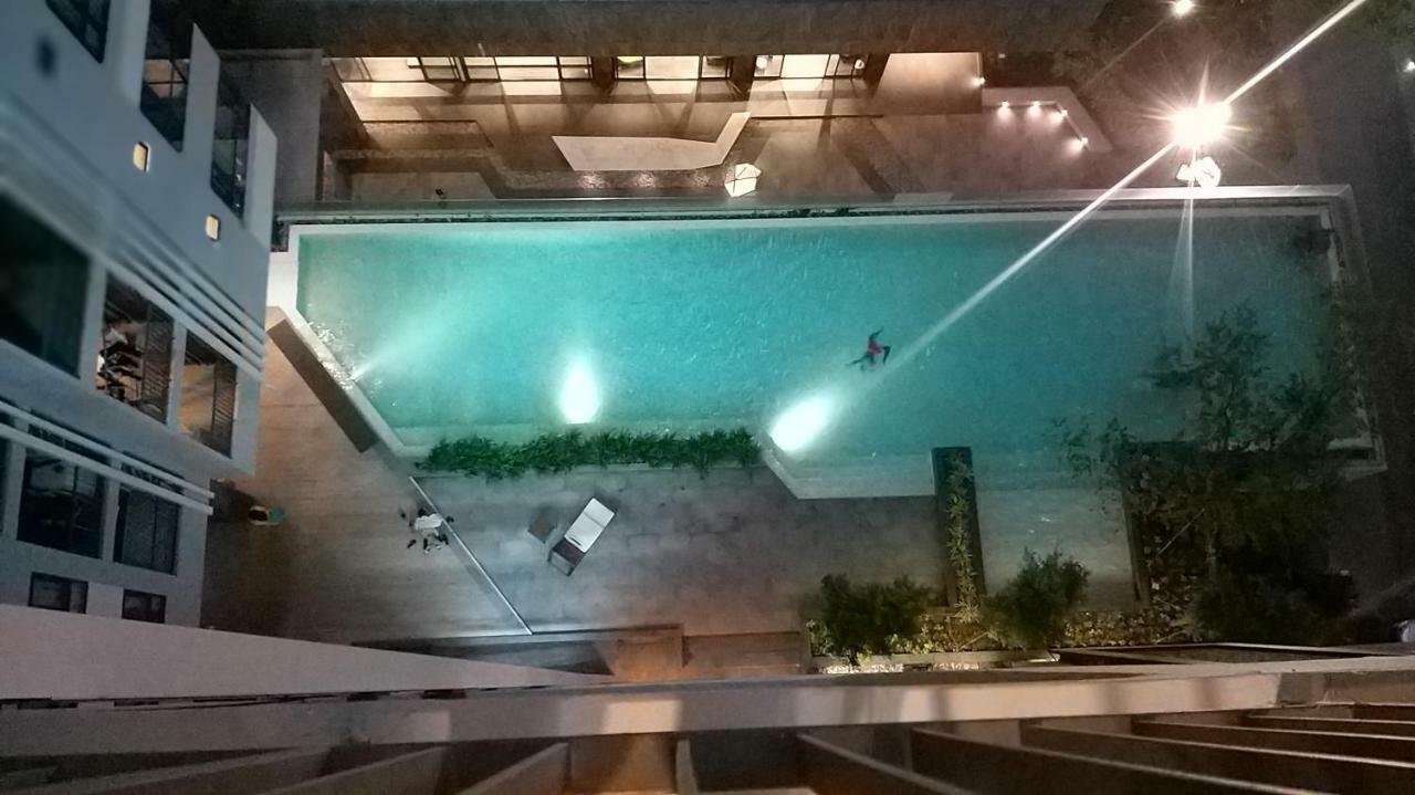 The Base Central Pattaya By Nkl Exterior foto